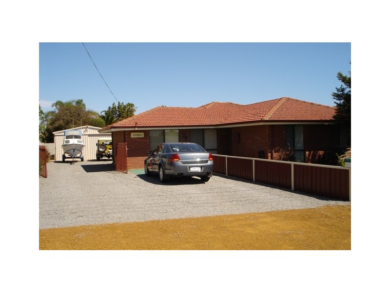 210 Chapman Valley Road, Waggrakine WA 6530
