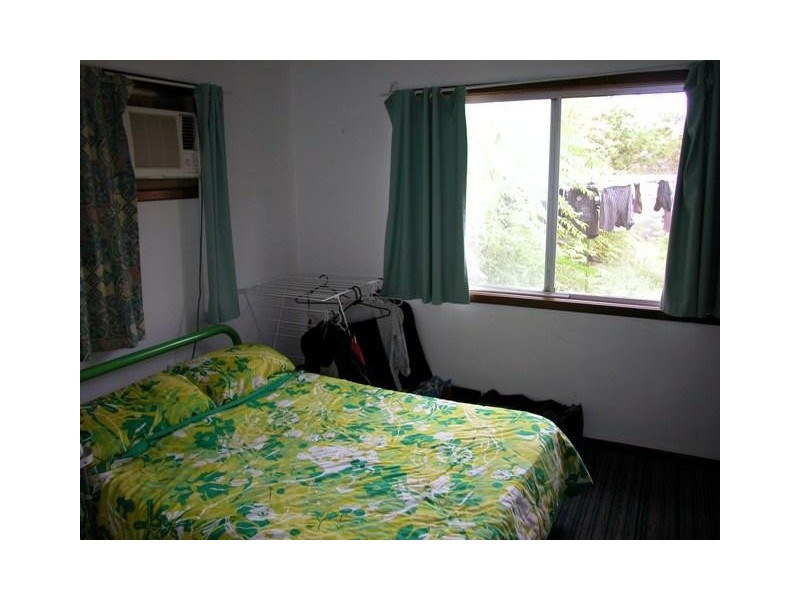 243 Third Street, Wonthella WA 6530