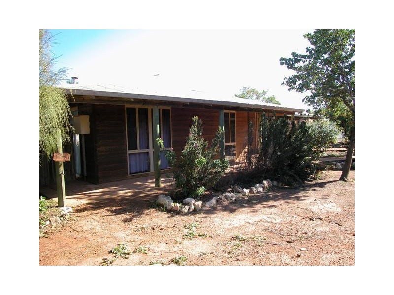 51 Eakins Crescent, Wandina WA 6530