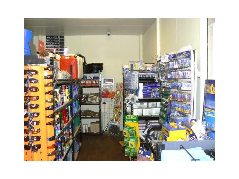 23 & 39 Second Avenue, Onslow WA 6710