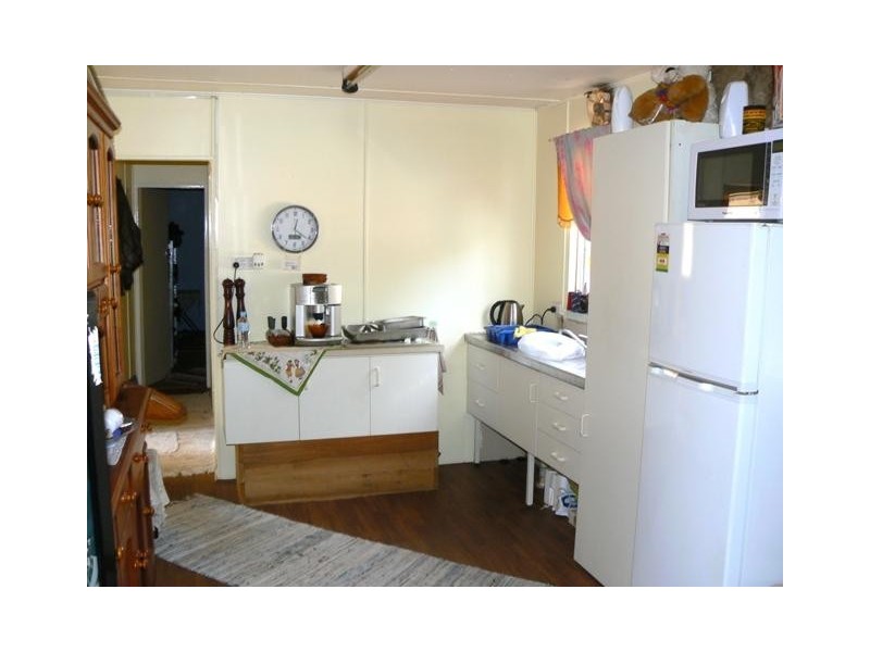 23 & 39 Second Avenue, Onslow WA 6710