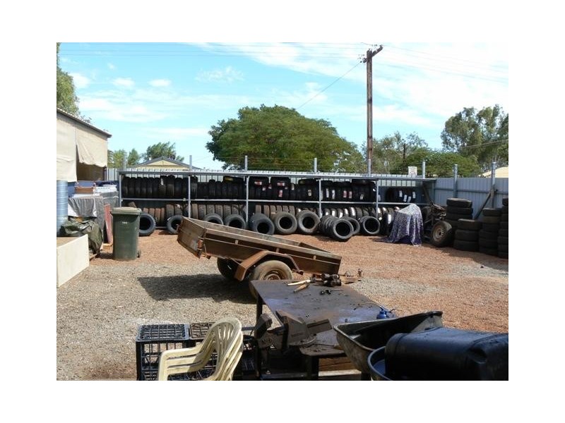 23 & 39 Second Avenue, Onslow WA 6710