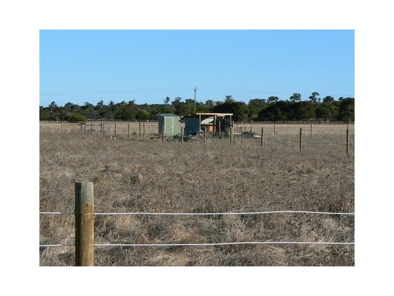 Lot 6, 6 Edward Road, Narngulu WA 6532