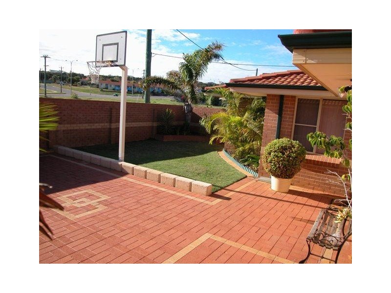 82 McAleer Drive, Mahomets Flats WA 6530