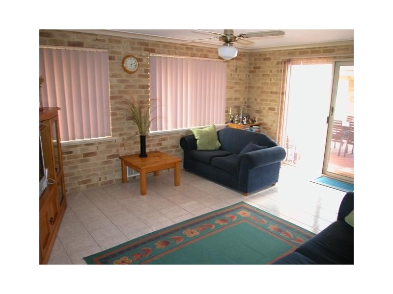 82 McAleer Drive, Mahomets Flats WA 6530