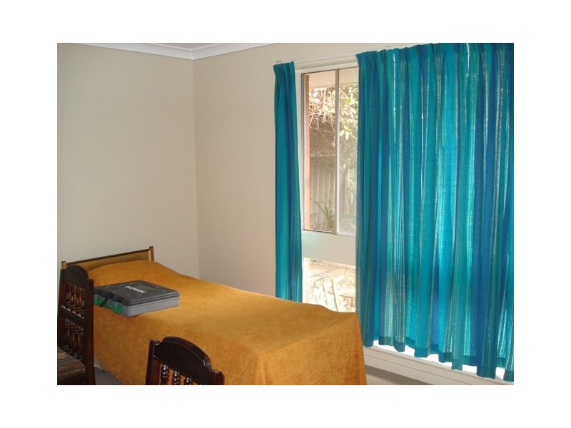 12 Beattie Road, Waggrakine WA 6530