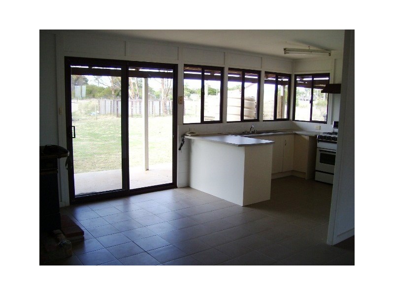 37 Constantine Road, Waggrakine WA 6530