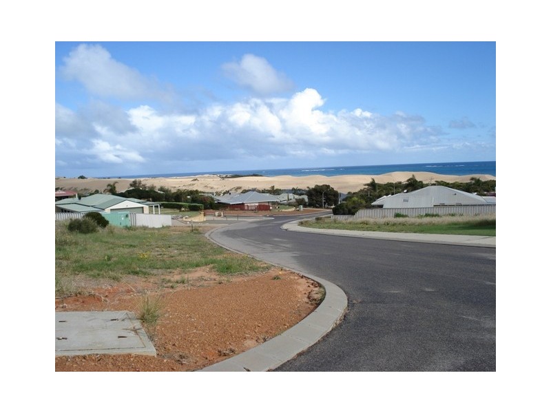 Lot 194, 7 Pelican Rise, Wandina WA 6530
