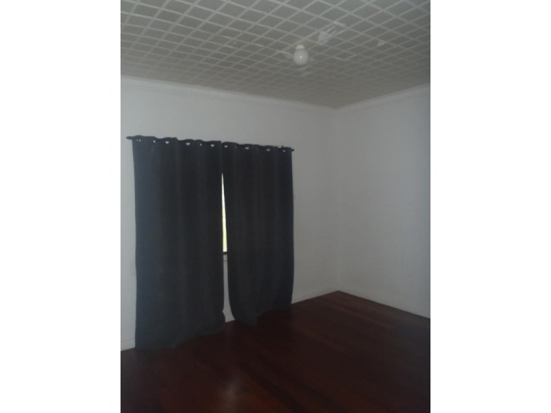 126 Fraser Street, Beachlands WA 6530