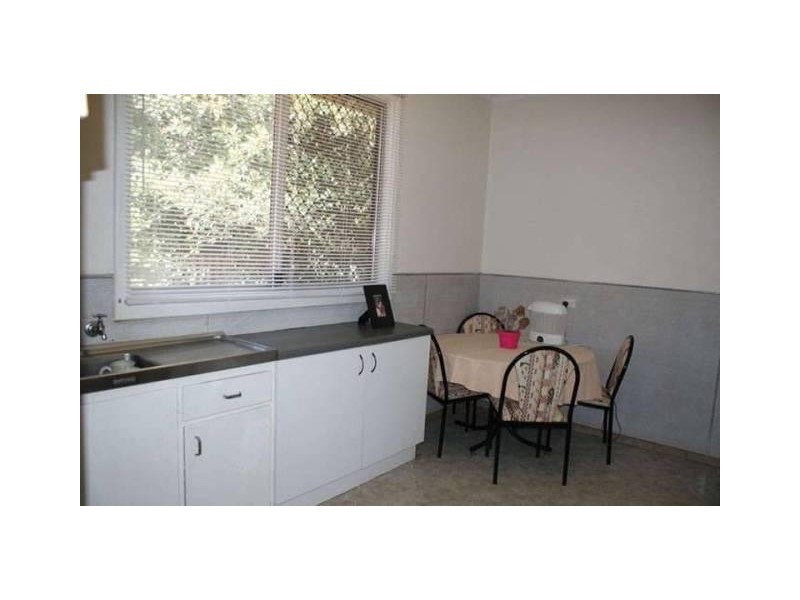 17 Diosma Street, Rangeway WA 6530