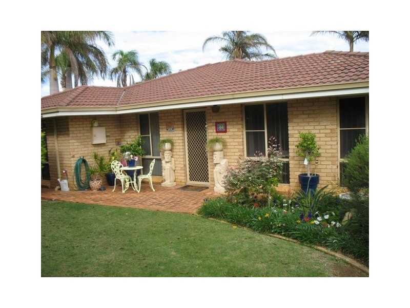 44 Glass Crescent, Mahomets Flats WA 6530