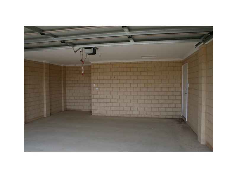 5 Rosa Park Boulevard, Webberton WA 6530