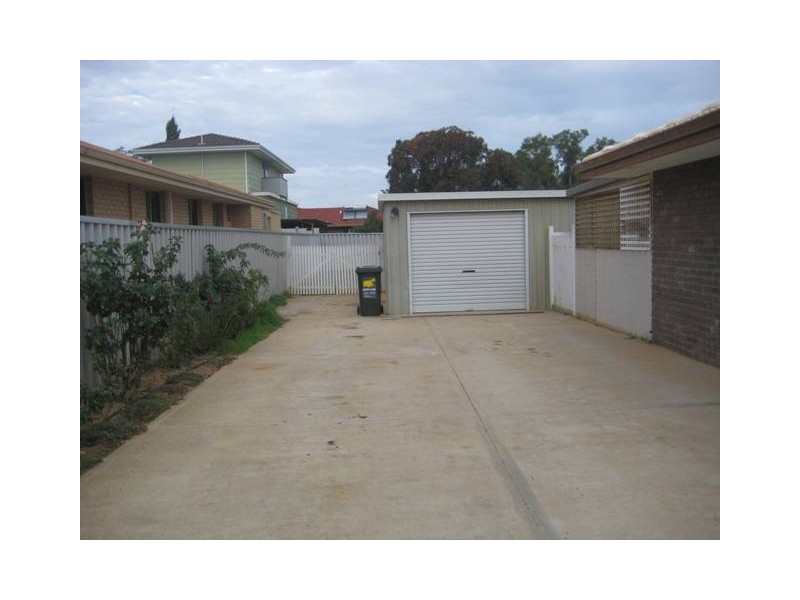 202 Chapman Road, Geraldton WA 6530