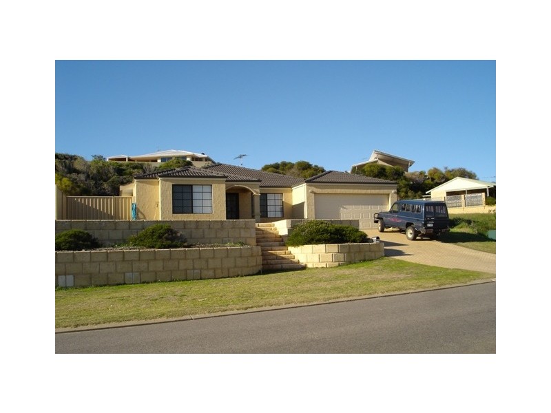 29 Bellimos Drive, Wandina WA 6530