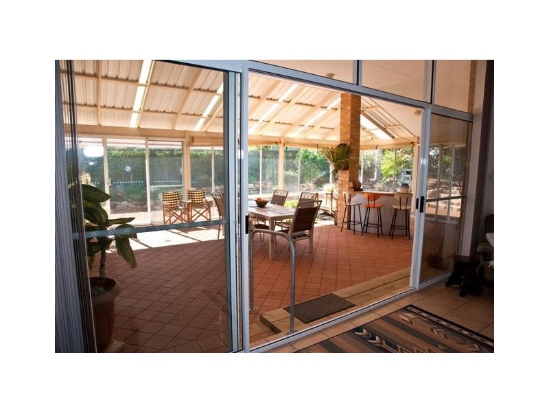 15 Smugglers Pass, Drummond Cove WA 6532