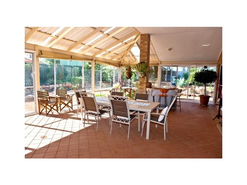 15 Smugglers Pass, Drummond Cove WA 6532