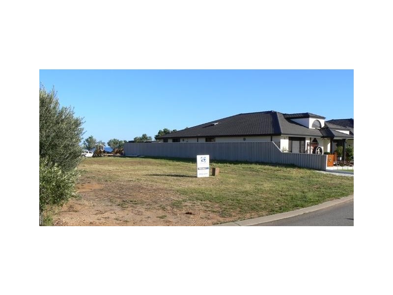 Lot 37, 3 Lands Edge Close, Bluff Point WA 6530