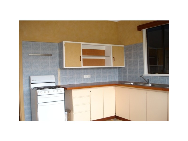 5 Albert Street, Geraldton WA 6530