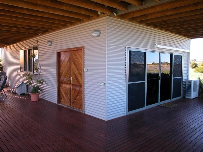 4 77 Richards Road, Buller WA 6532