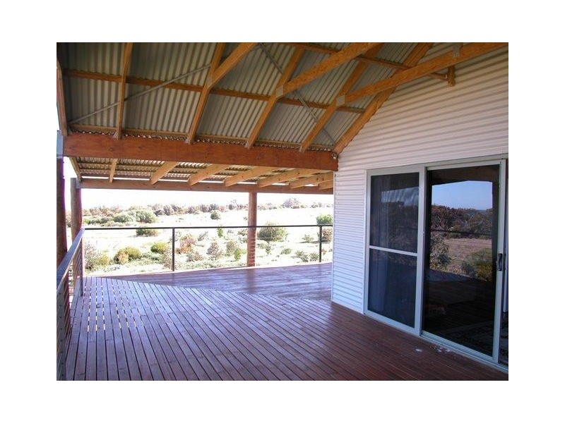 4 77 Richards Road, Buller WA 6532