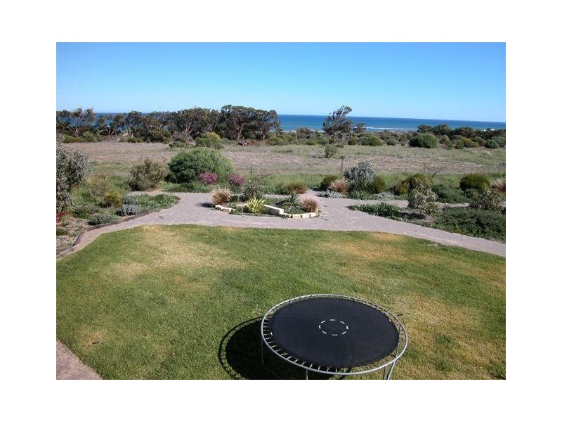 4 77 Richards Road, Buller WA 6532