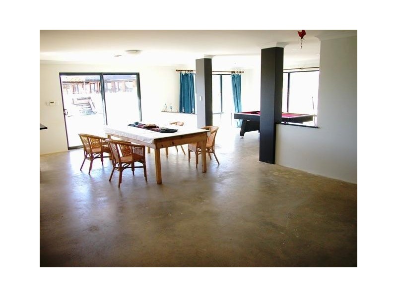 43 Redcliffe Concourse, White Peak WA 6532