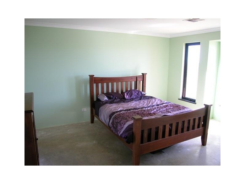 43 Redcliffe Concourse, White Peak WA 6532