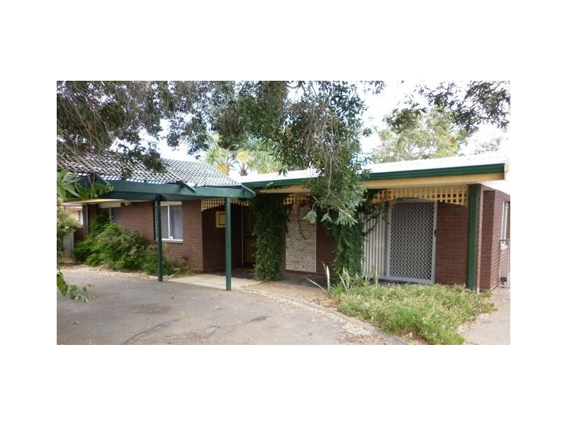 95 Railway Street, Bluff Point WA 6530