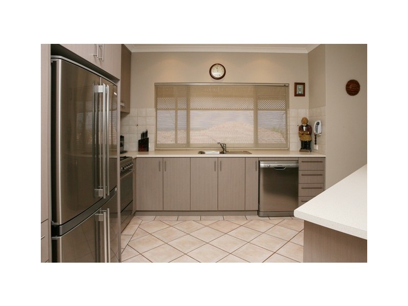 5 Bellimos Drive, Wandina WA 6530