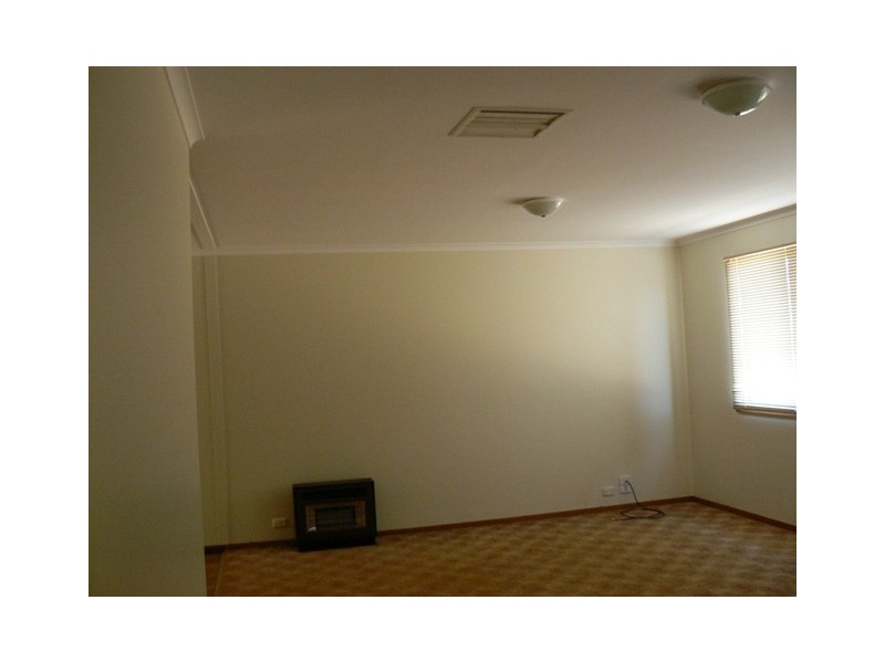 16 Jones Street, Mount Magnet WA 6638