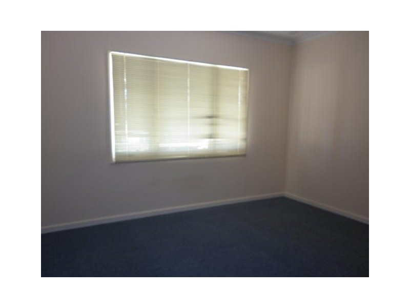 5 Bradley Street, Beachlands WA 6530