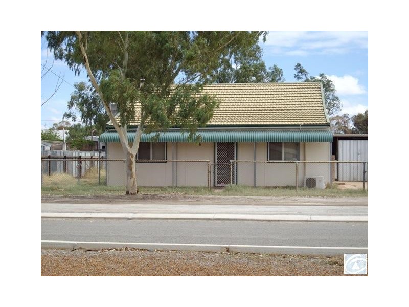 8 Attwood Street, Mount Magnet WA 6638