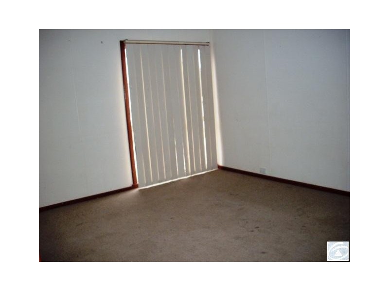 8 Attwood Street, Mount Magnet WA 6638