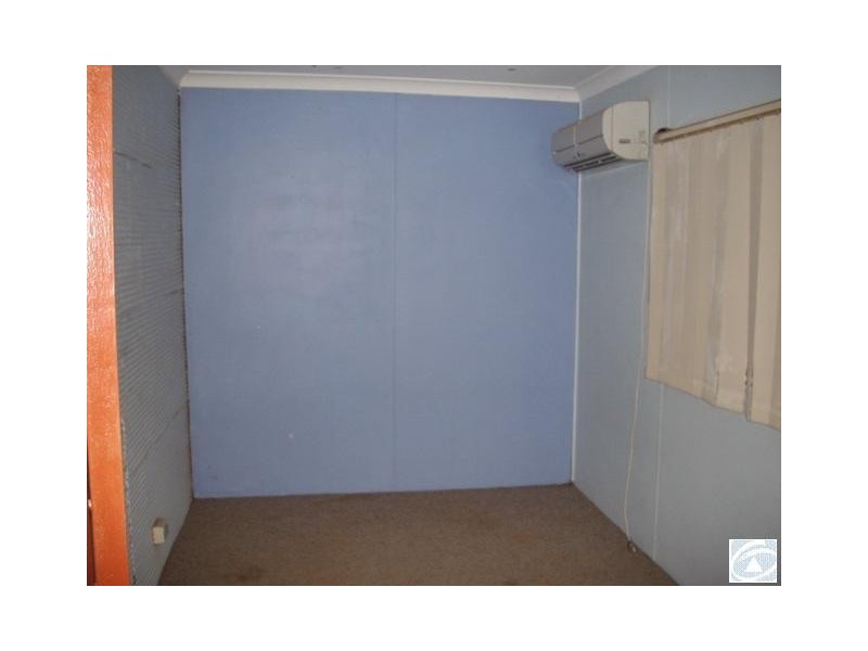 8 Attwood Street, Mount Magnet WA 6638