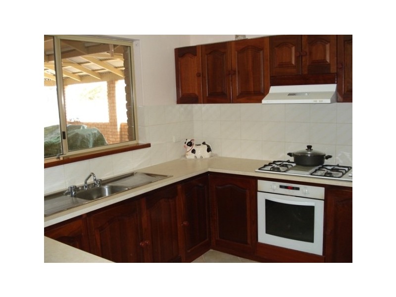 34 Glass Crescent, Mahomets Flats WA 6530