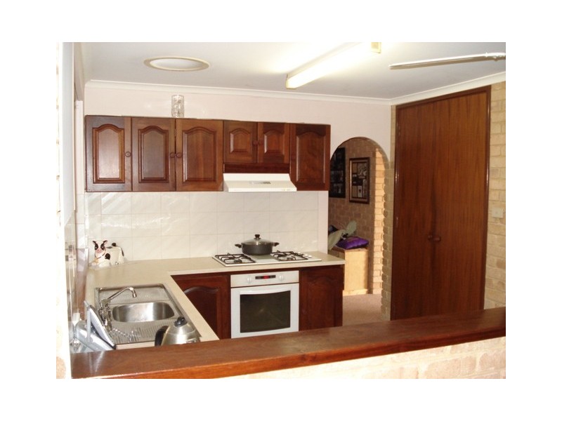 34 Glass Crescent, Mahomets Flats WA 6530