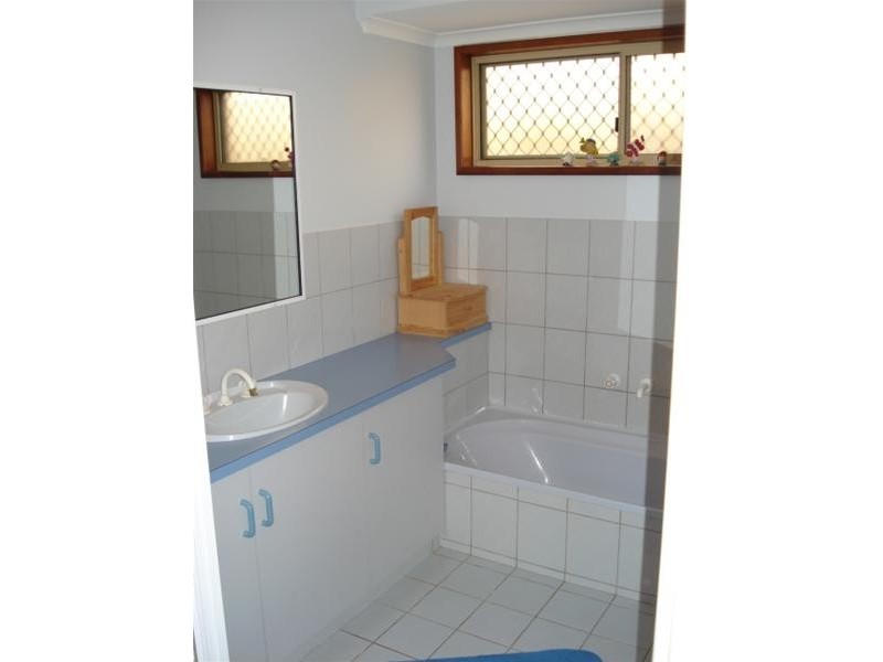 34 Glass Crescent, Mahomets Flats WA 6530