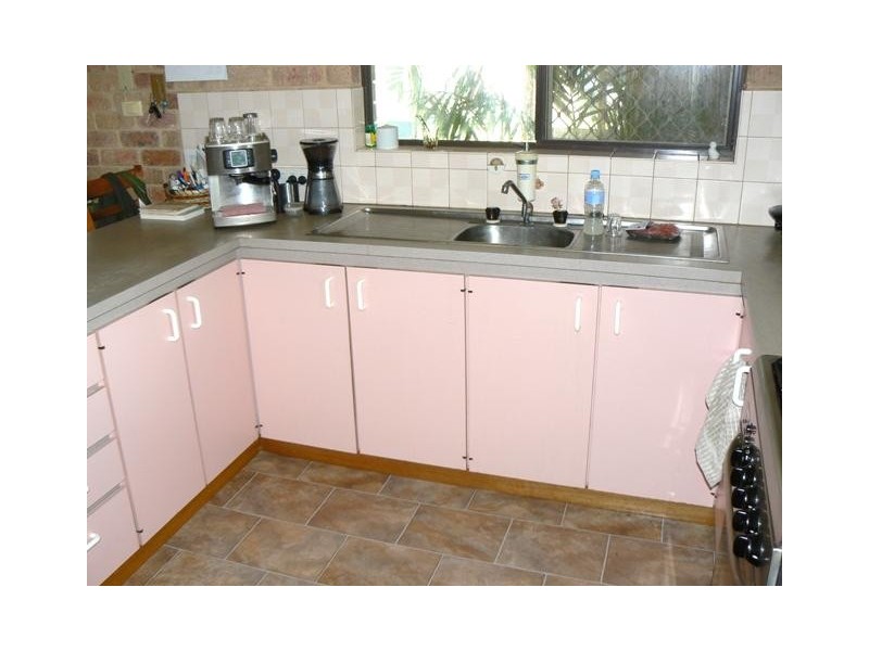 3 Woodman Street, Utakarra WA 6530