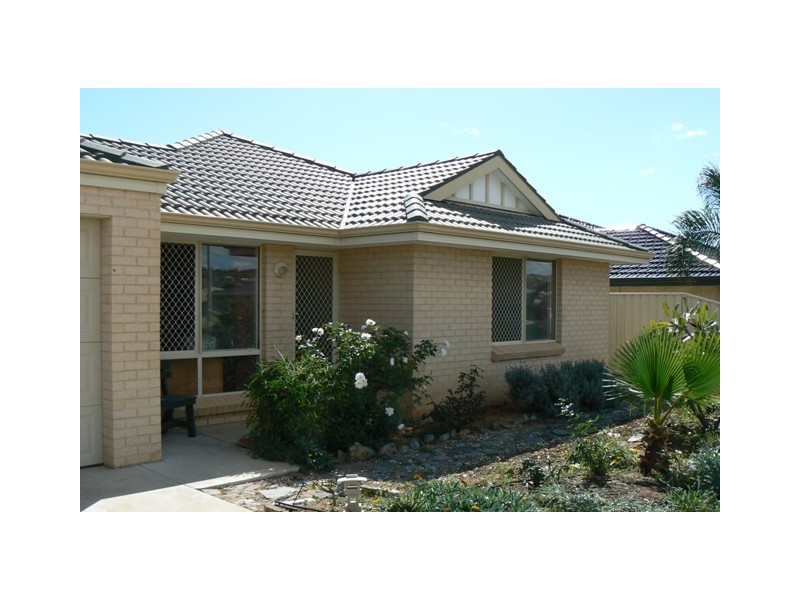 10 Stillwater Avenue, Drummond Cove WA 6532