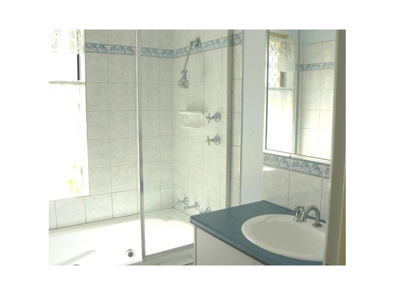 10 Stillwater Avenue, Drummond Cove WA 6532