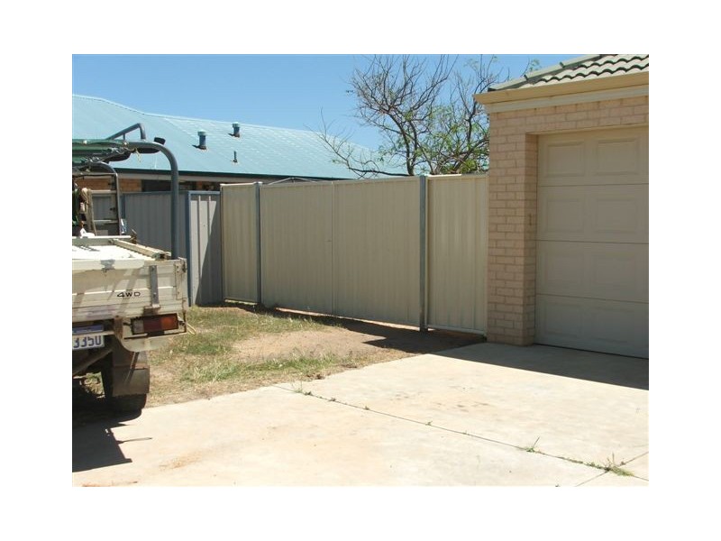 10 Stillwater Avenue, Drummond Cove WA 6532