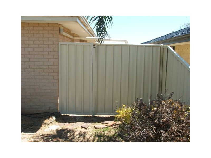 10 Stillwater Avenue, Drummond Cove WA 6532