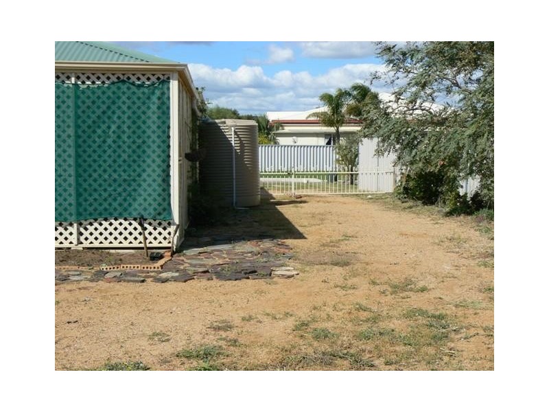 10 Stillwater Avenue, Drummond Cove WA 6532