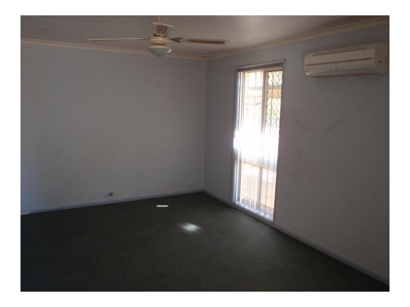 83 Chapman Valley Road, Waggrakine WA 6530