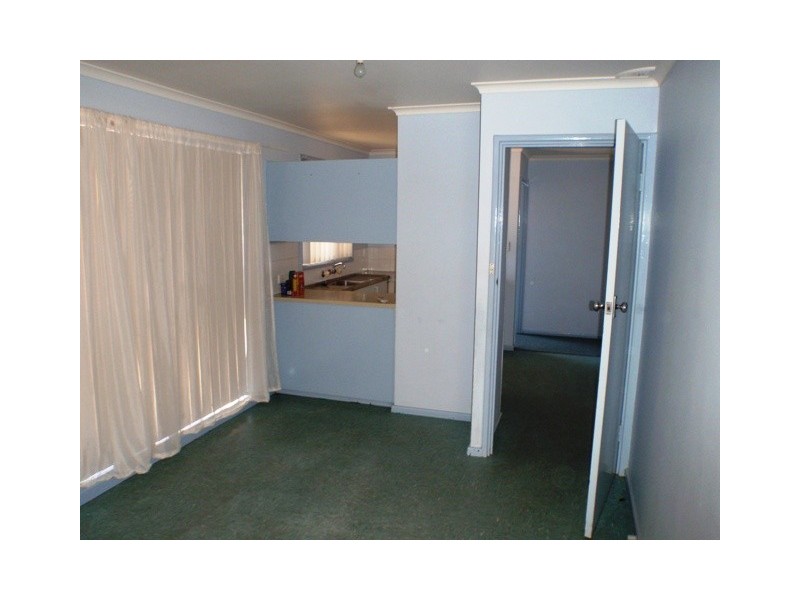 83 Chapman Valley Road, Waggrakine WA 6530