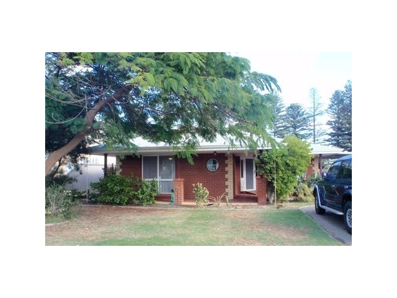 26 Holland Street, Geraldton WA 6530