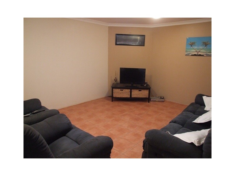 18 Waterfront Circle, Drummond Cove WA 6532