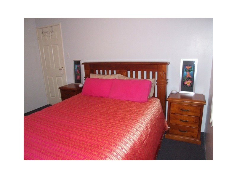 18 Waterfront Circle, Drummond Cove WA 6532