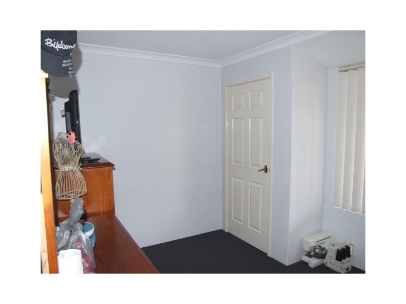 18 Waterfront Circle, Drummond Cove WA 6532