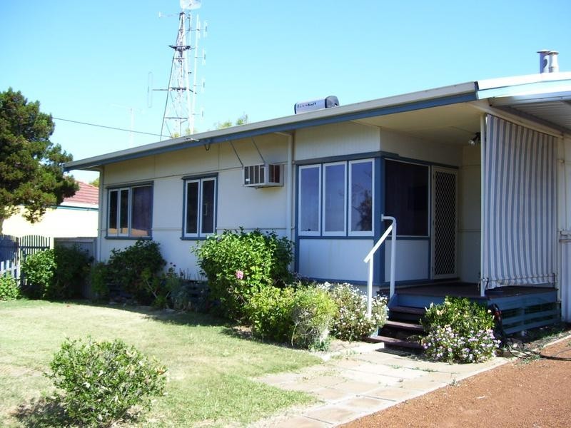 48 Felicia Street, Rangeway WA 6530